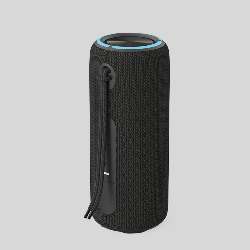 9 X 9.4 X 21 Cm drahtloser Stofflautsprecher Ladevorrichtung Typ-C 5V/2A Bluetooth Reichweite 10-30m