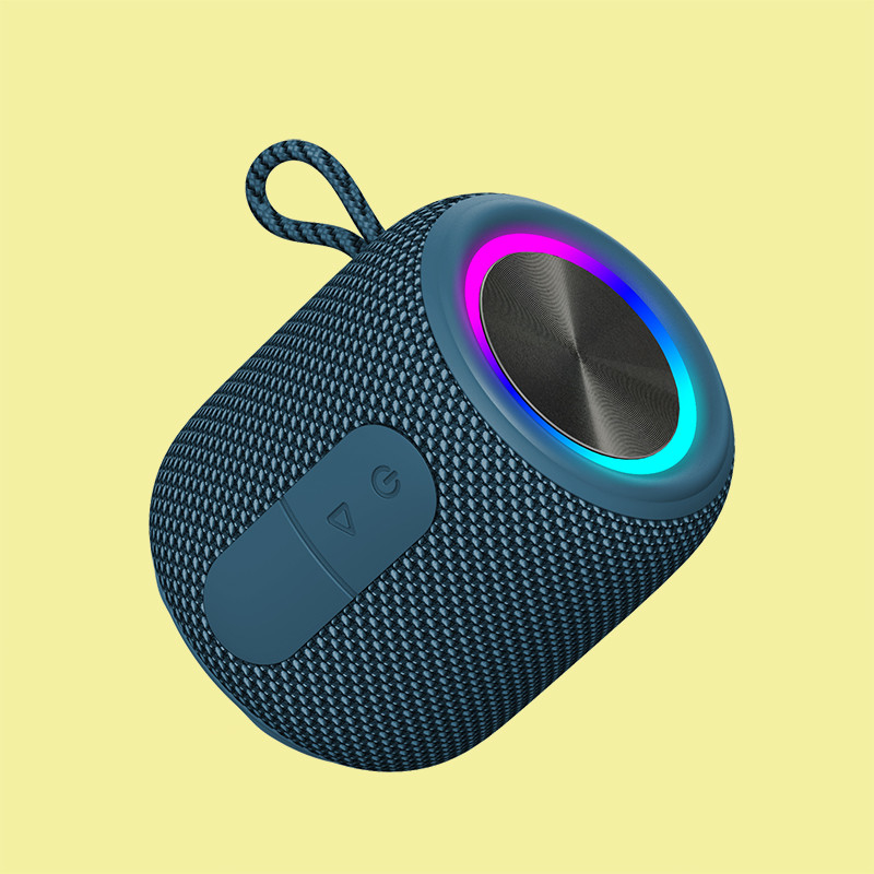 Portable Outdoor Speaker mit 6 Watt Leistungsausgabe 10-20 Stunden Akkulaufzeit 5V/1A Eingang